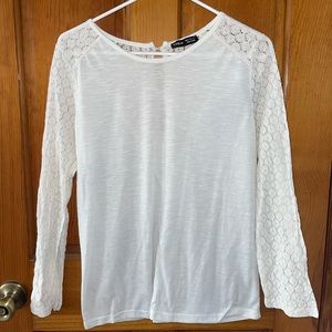 Lace Lightweight Top